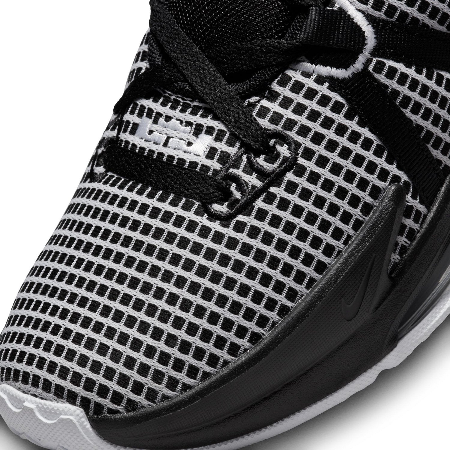 Nike Men's LeBron VII TB Basketball Shoes Academy