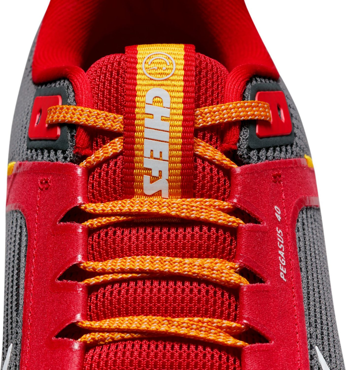 chiefs nike air zoom pegasus 37