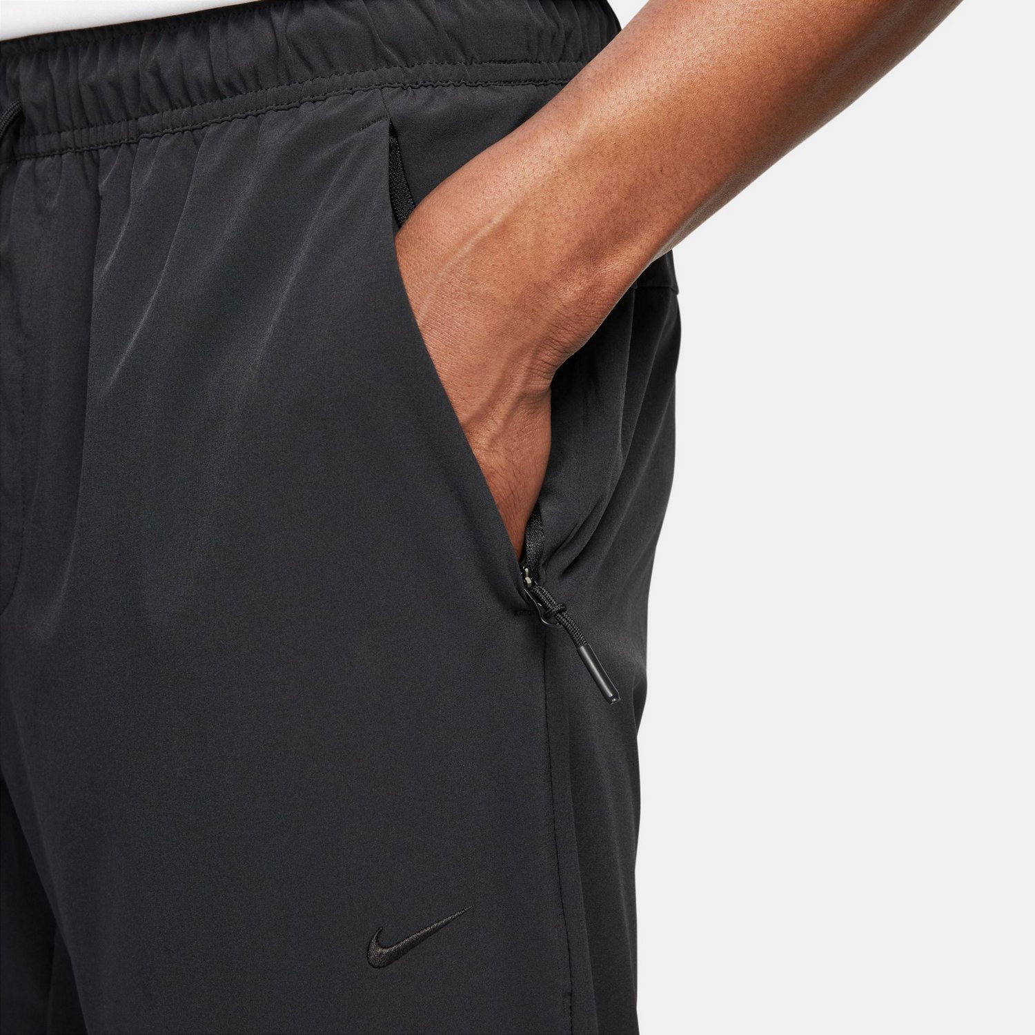 mens tapered training pants