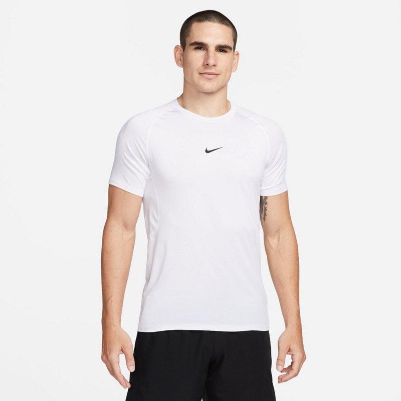 Nike Men's Slim Sho… - image