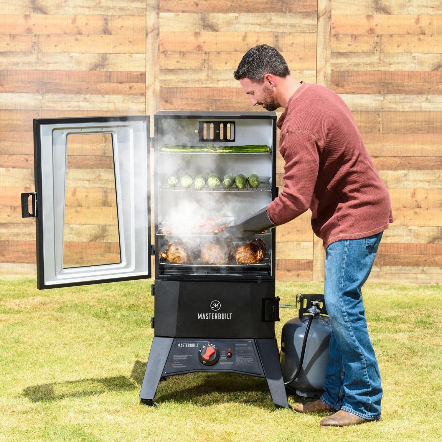 Masterbuilt 40in Thermotemp Propane Smoker | Academy