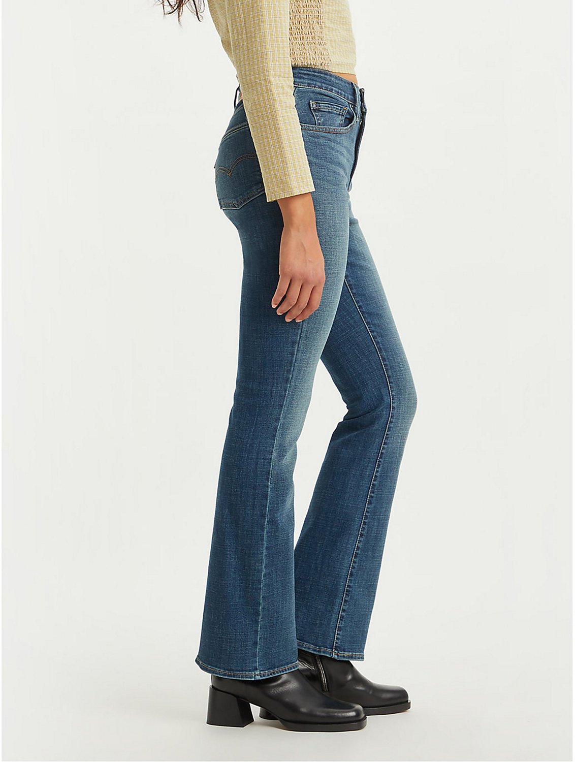 Levi's Women's 725 High Rise Bootcut Jeans - view number 3