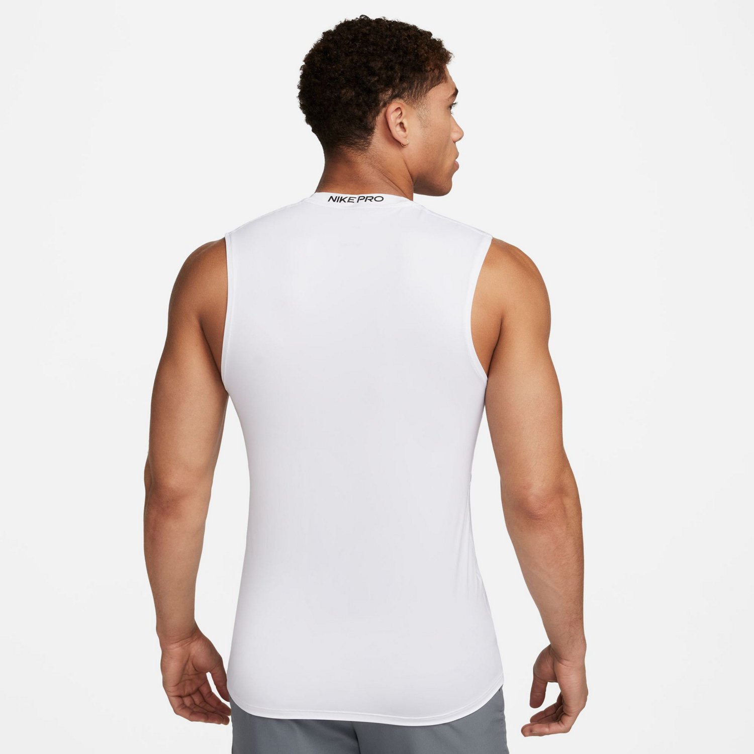 Nike Men's Slim Sleeveless Top - view number 2