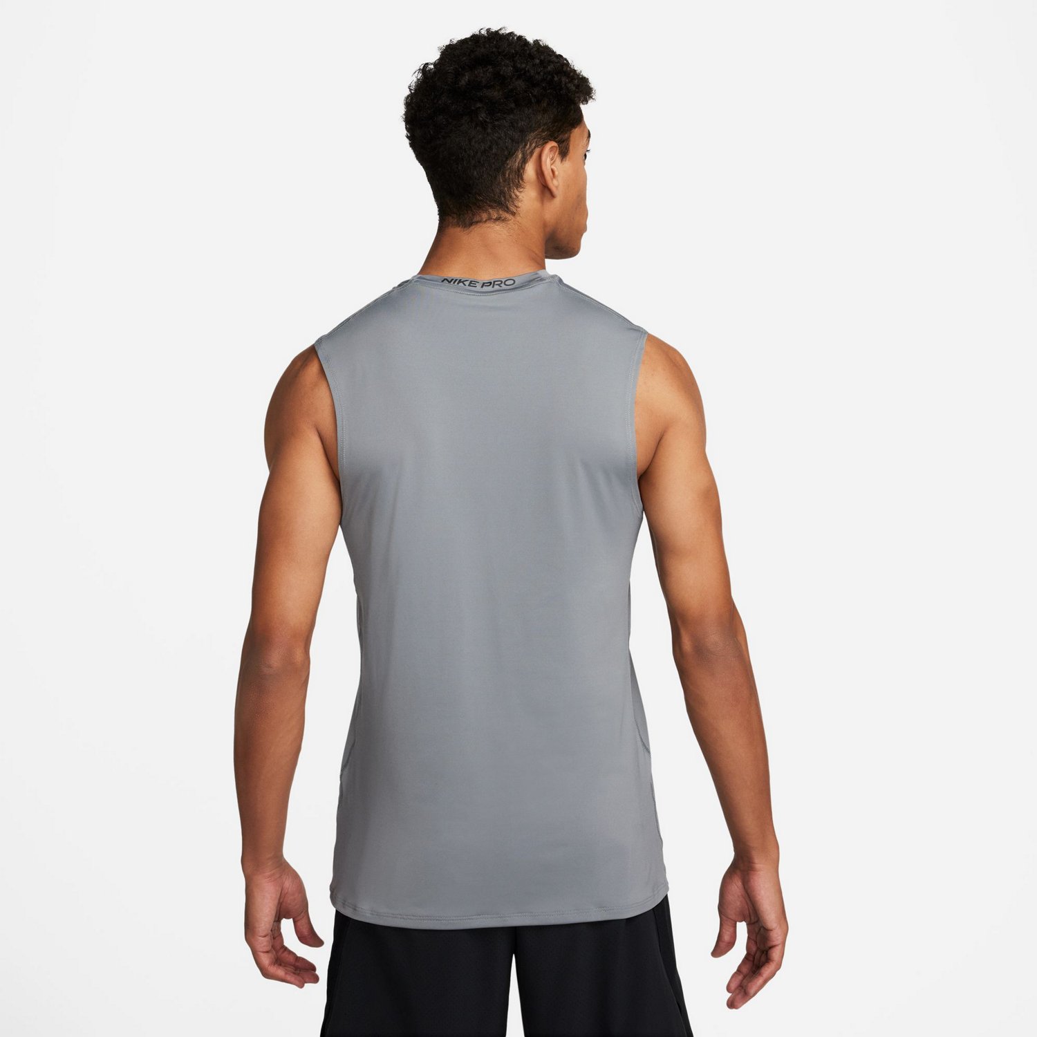 Nike Men's Slim Sleeveless Top - view number 2