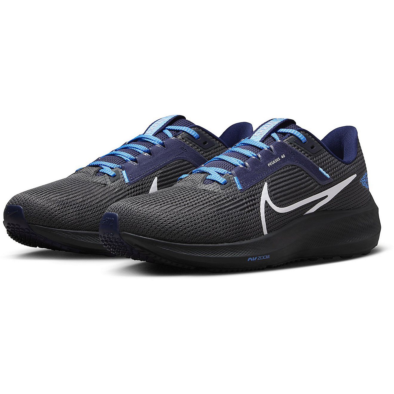 Nike Men's Tennessee Titans Air Zoom Pegasus 40 Running Shoe                                                                     - view number 3