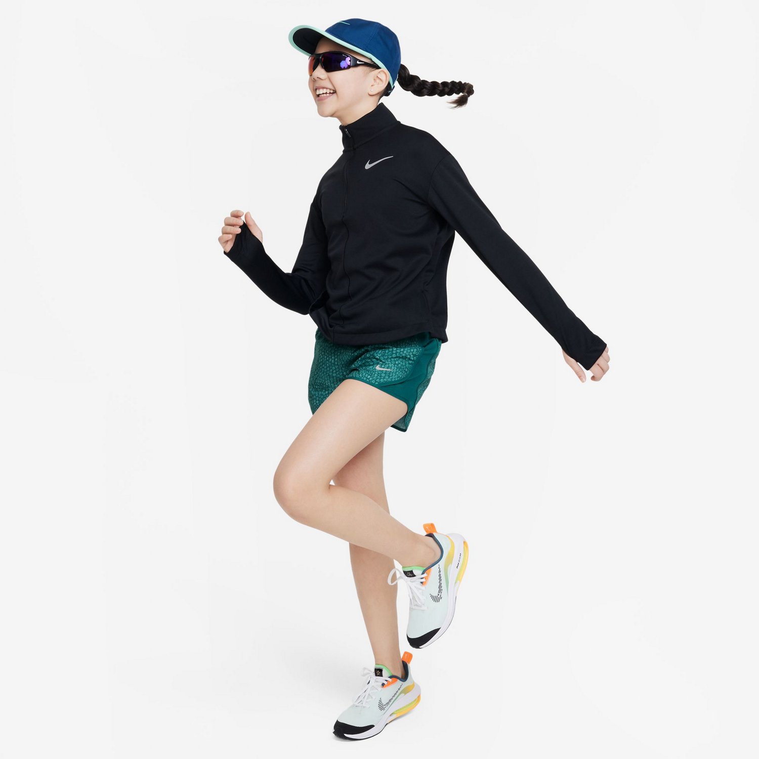 Nike Girls' Dri-FIT Tempo Allover Print Shorts 3 in - view number 6