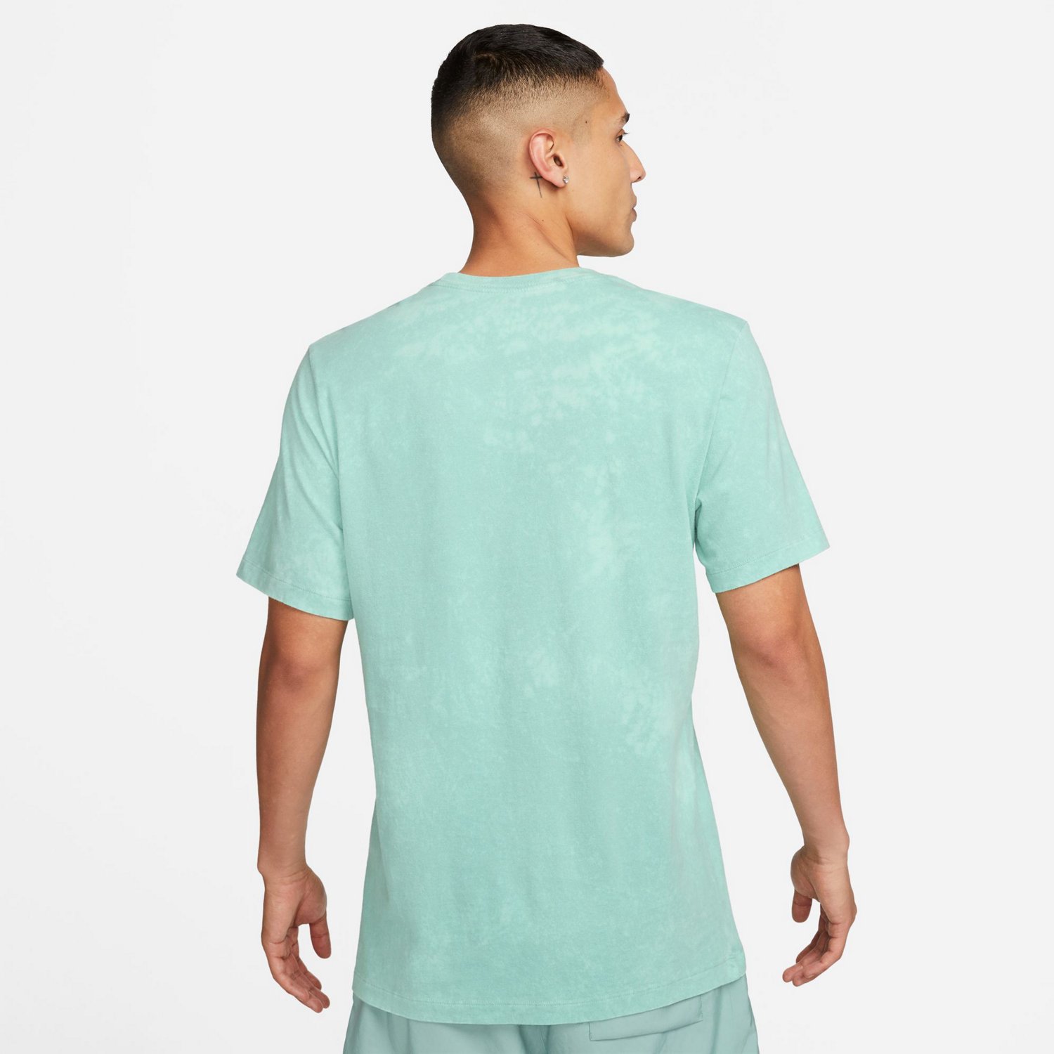 Nike Men's Sportswear Club T-shirt - view number 2