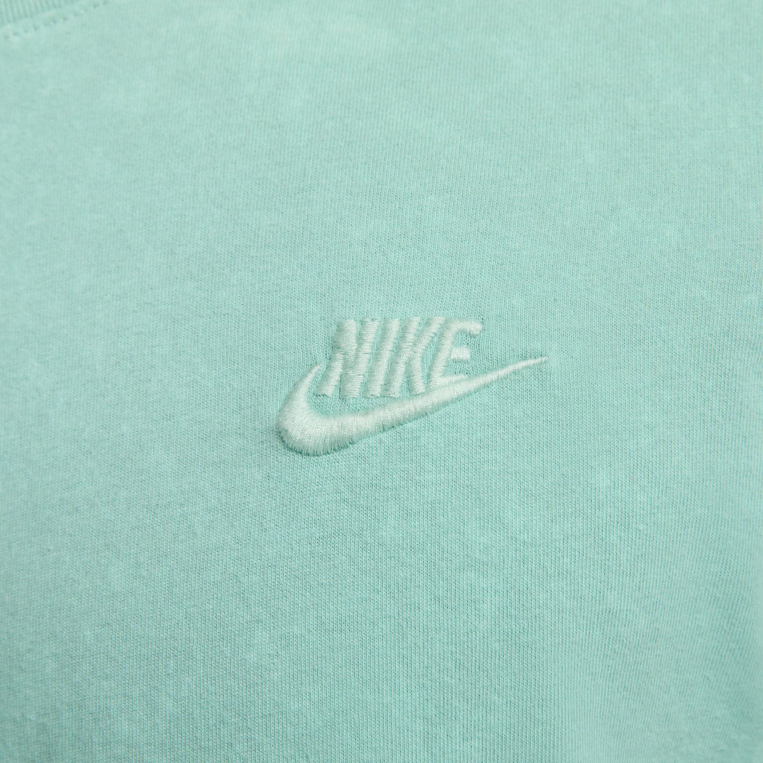 Nike Men's Sportswear Club T-shirt - view number 4
