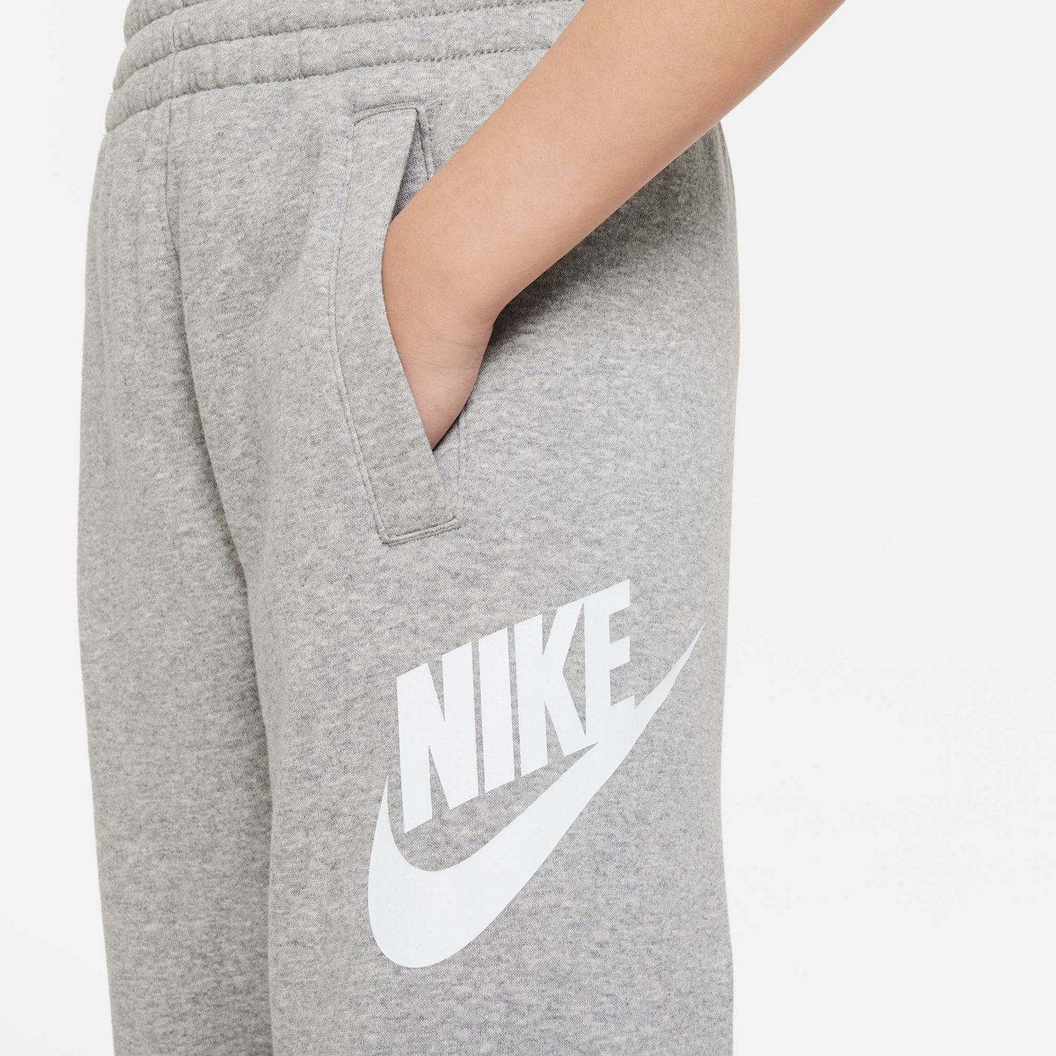 Nike Boys' Sportswear Club Fleece Jogger Pants - view number 4