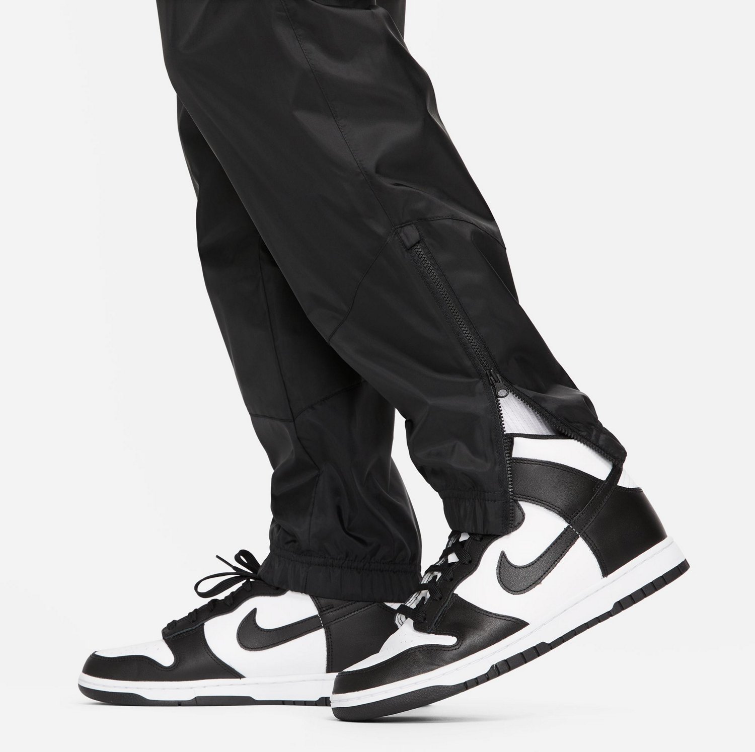 Nike Men s Windrunner Woven Lined Pants Academy