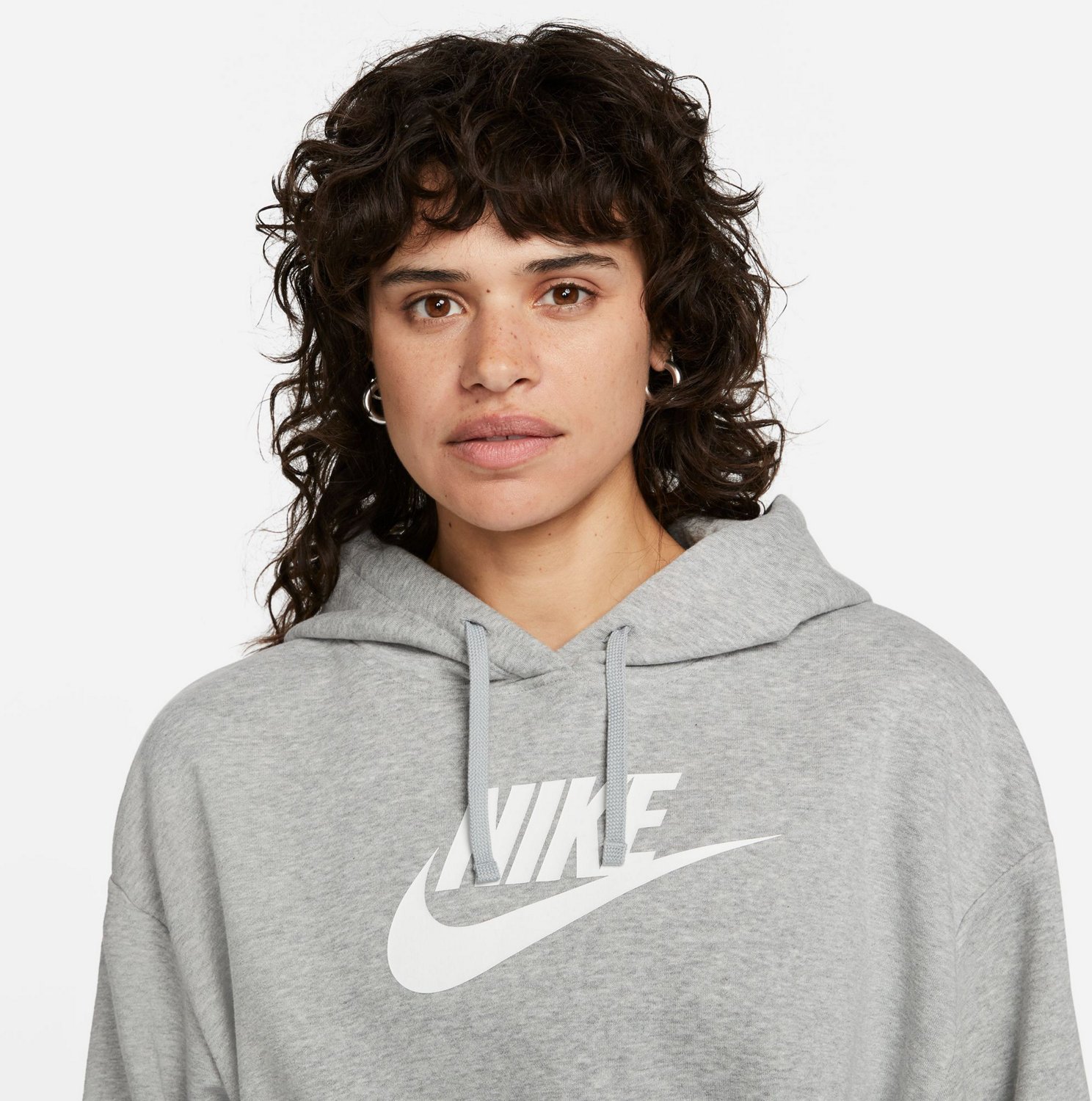 Nike Women's Club Fleece Graphic Crop Pullover Hoodie - view number 3