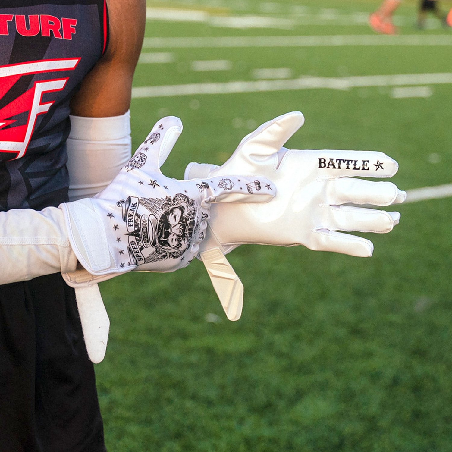 Battle double threat football hot sale gloves