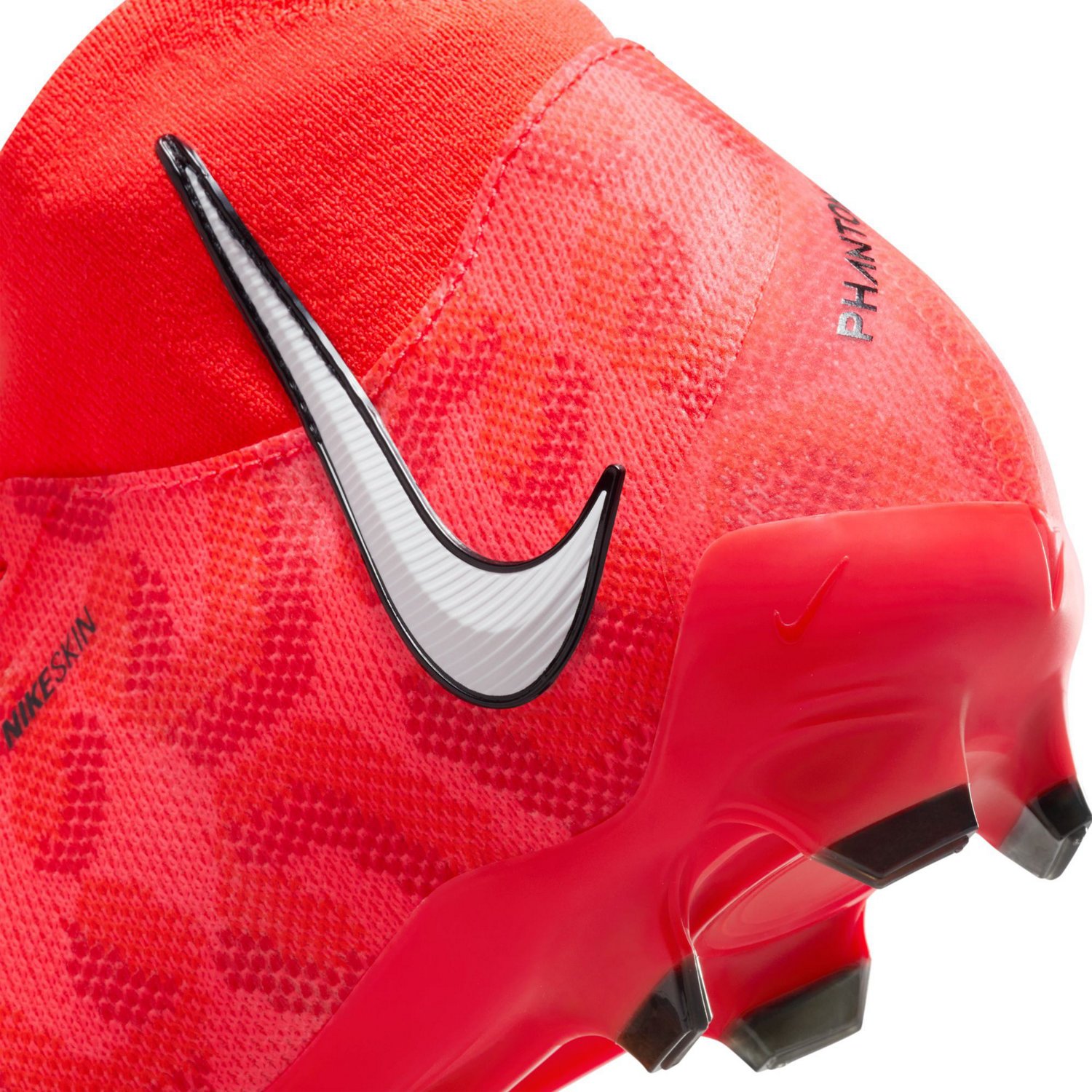 Nike Women's Phantom Luna Firm Ground Soccer Cleats                                                                              - view number 8