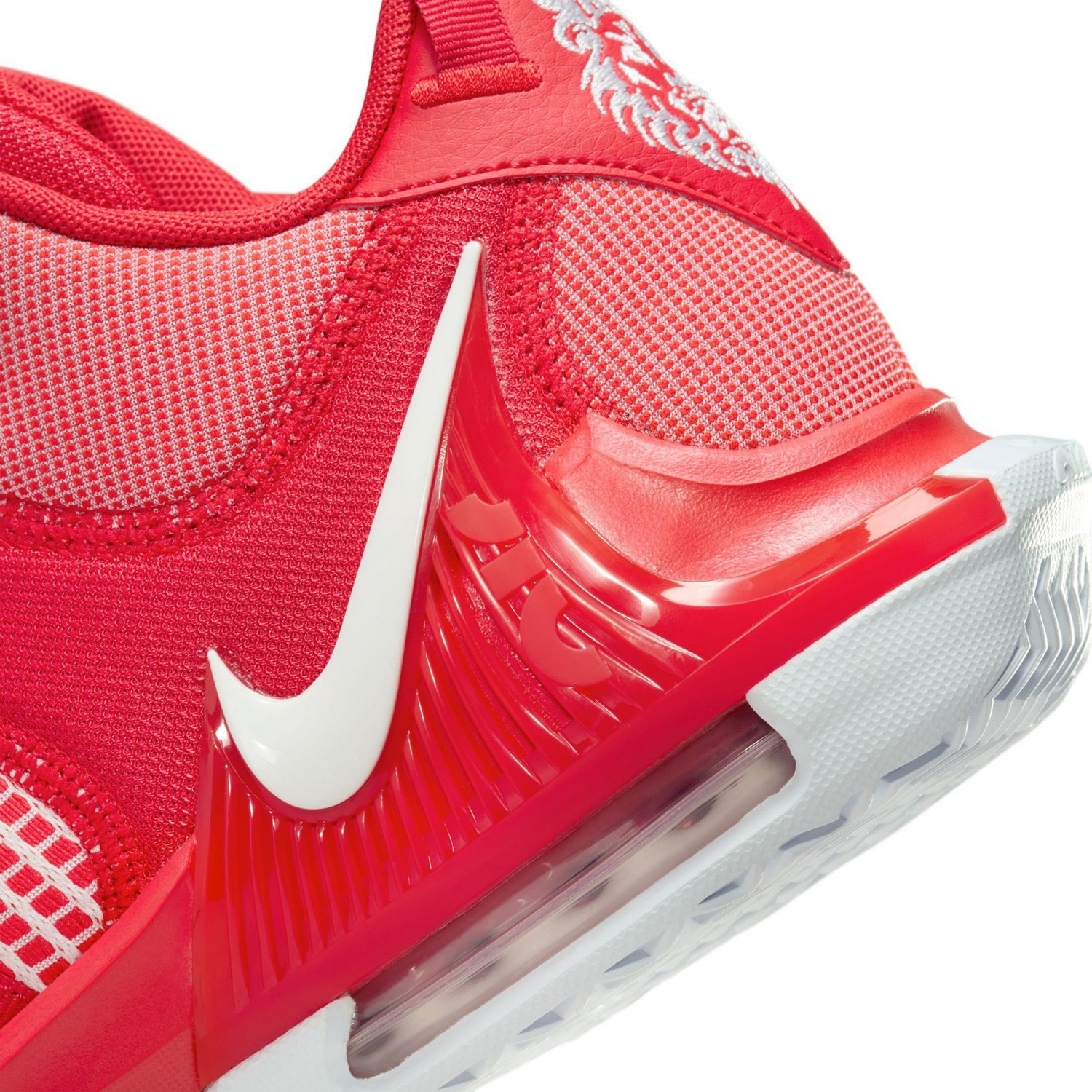 Nike Men's LeBron VII TB Basketball Shoes - view number 8