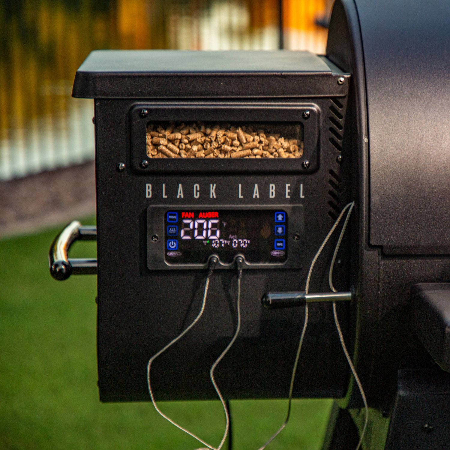 Louisiana Grills 1000 Black Label Pellet Grill                                                                                   - view number 7