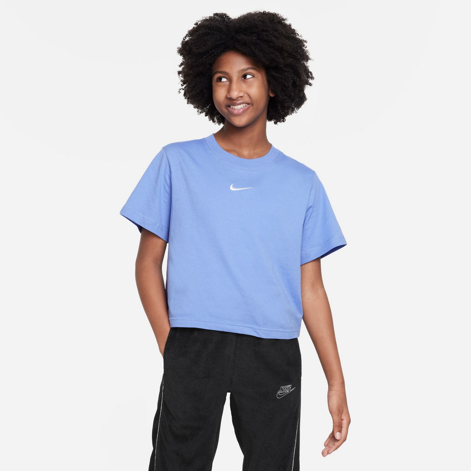 Nike Girls Sportswear Essential T shirt Blue