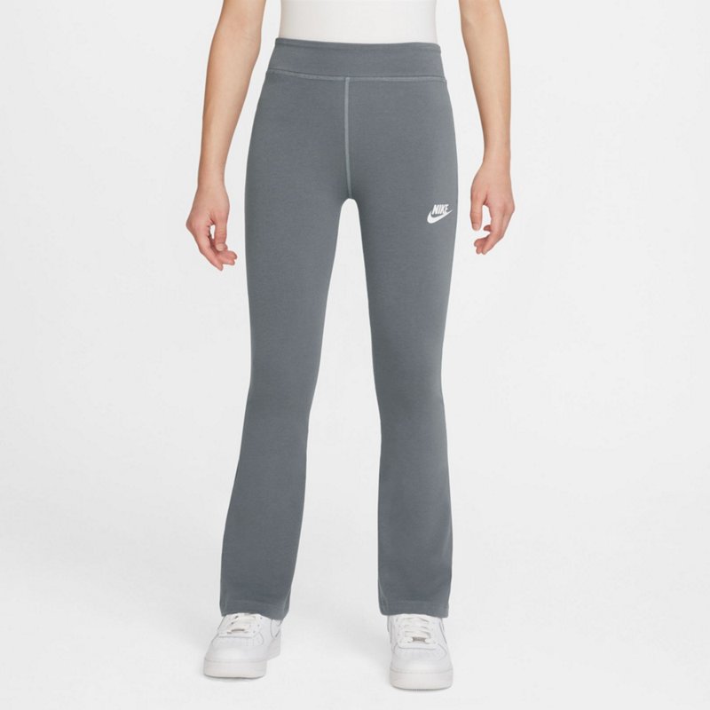 Nike Girls' Sportsw… - image