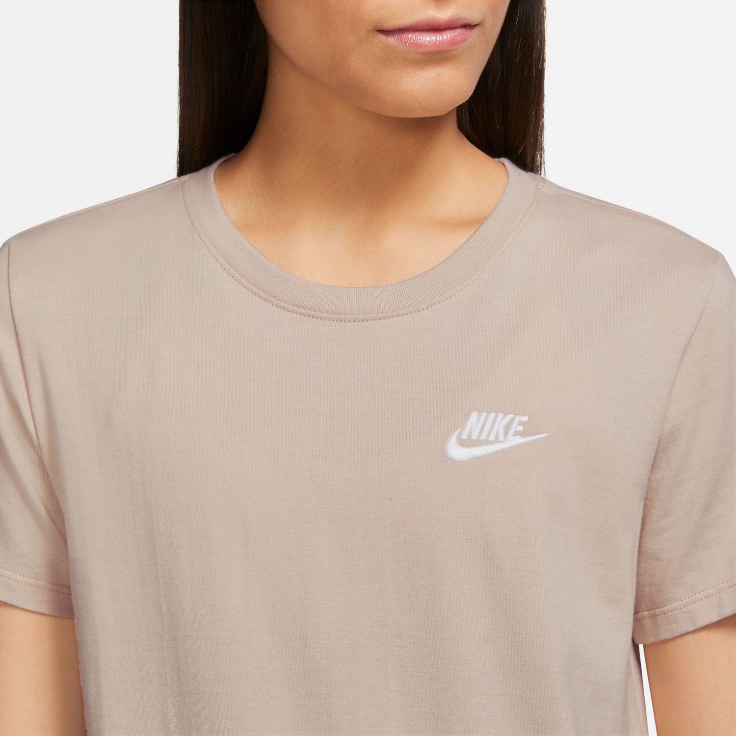 Nike Women's Sportswear Club T-shirt - view number 3