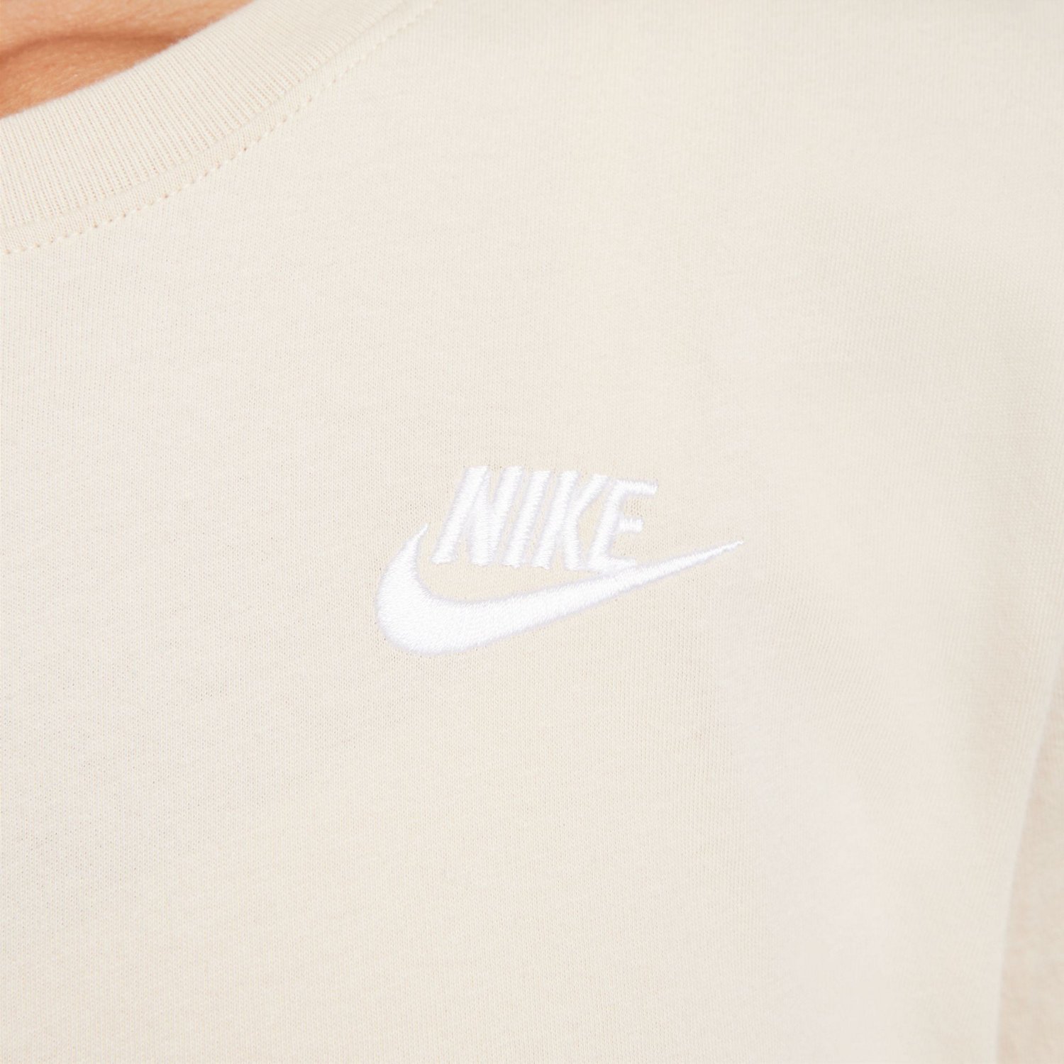Nike Women's Sportswear Club T-shirt - view number 4