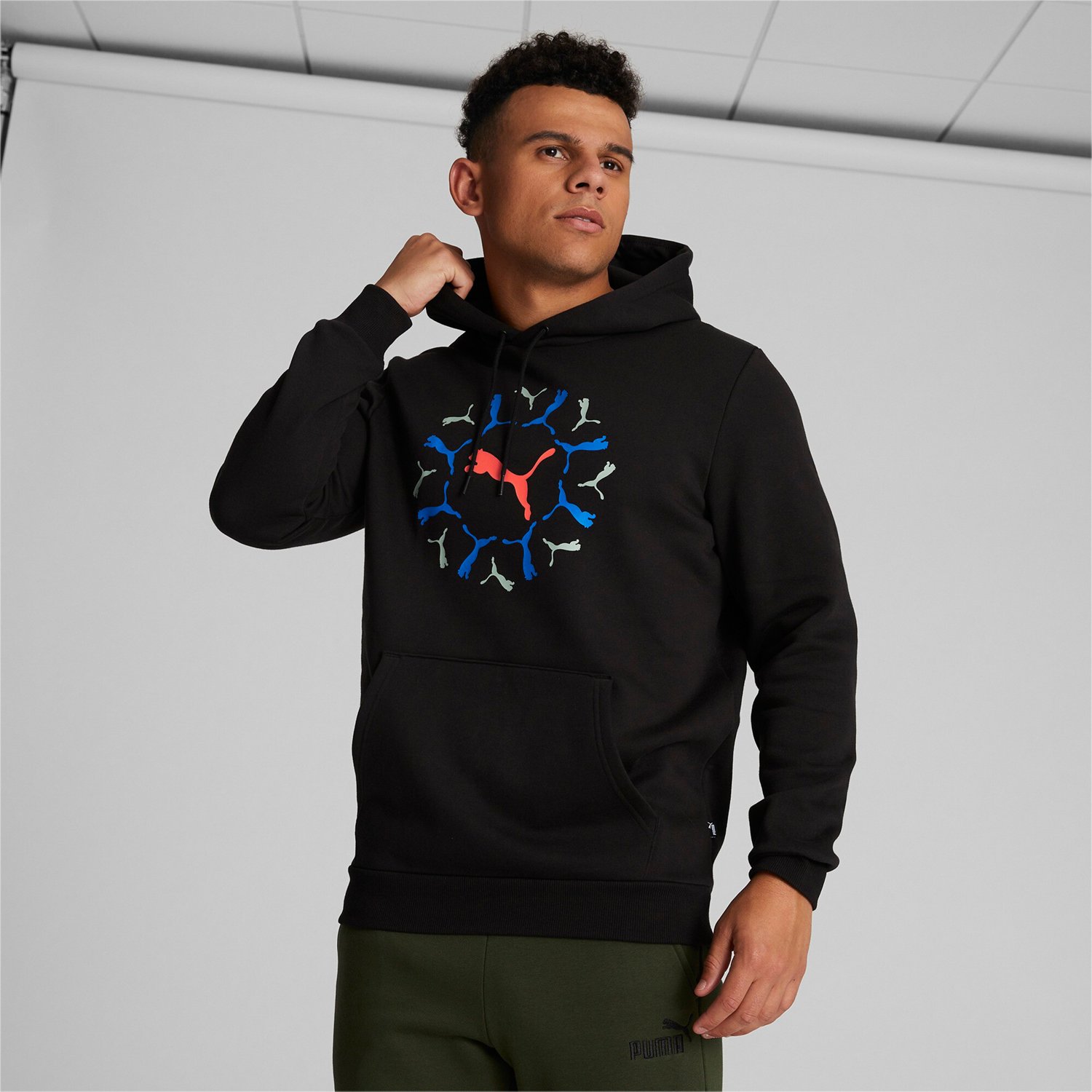 PUMA Men's ESS+ Graphic Fleece Hoodie