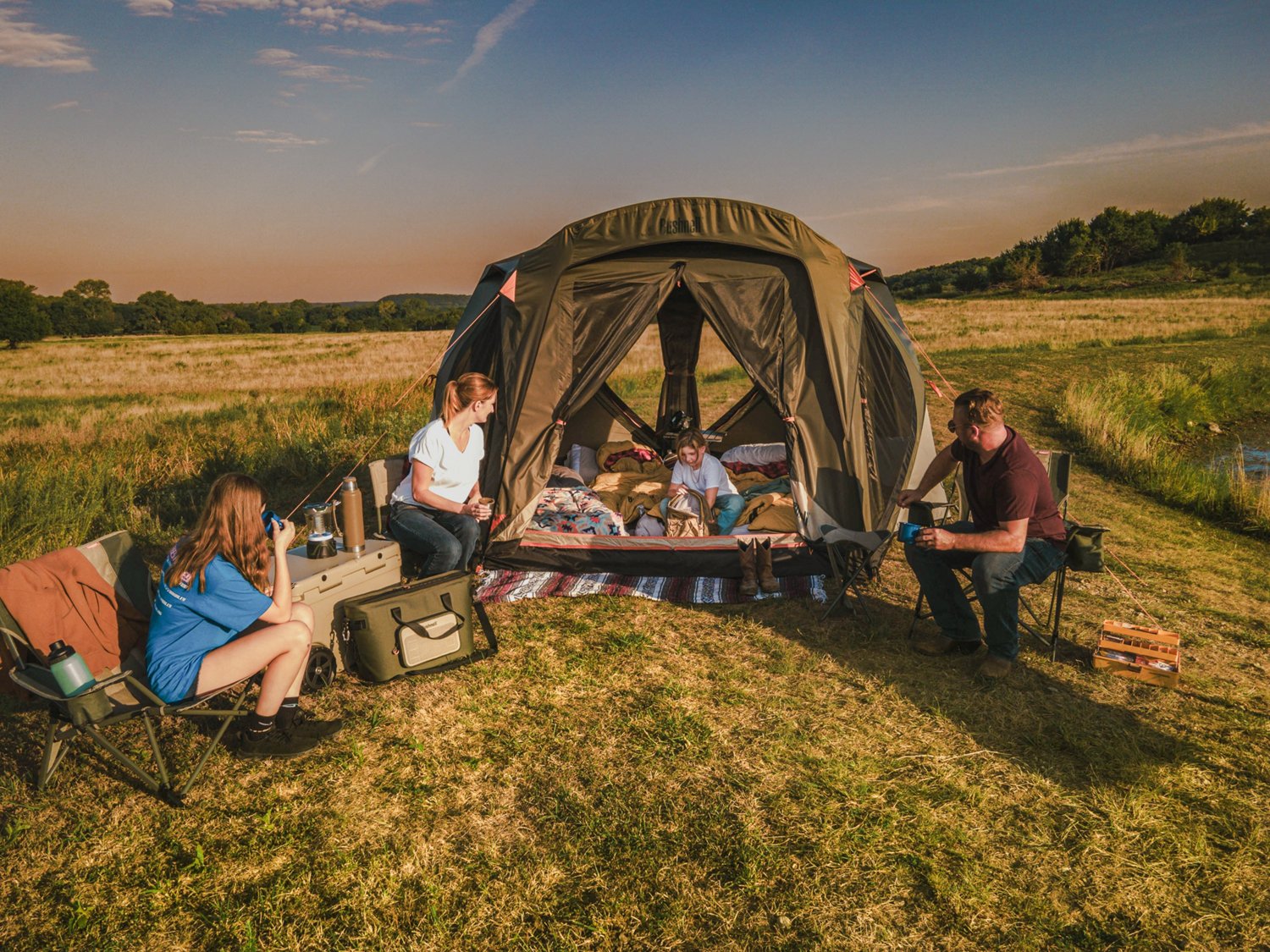Bushnell 6 Person Pop-Up Hub Tent