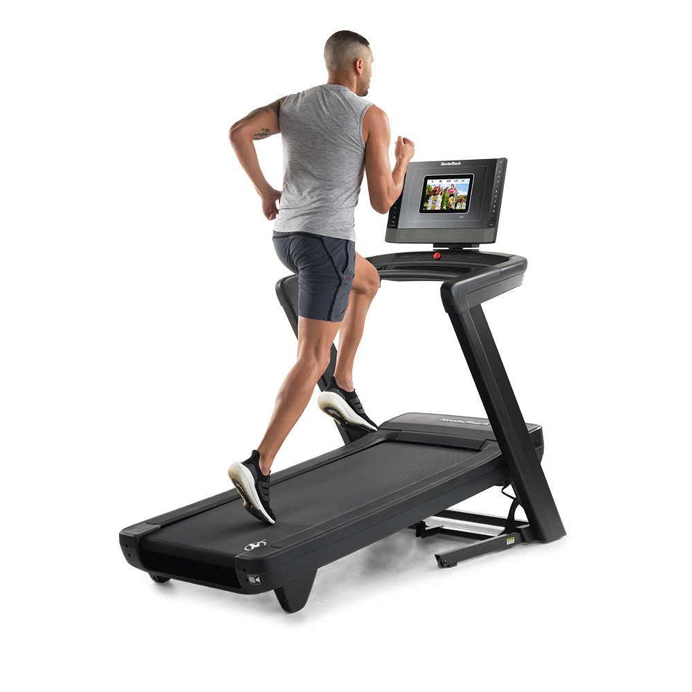 NordicTrack Commercial 1250 Treadmill Academy