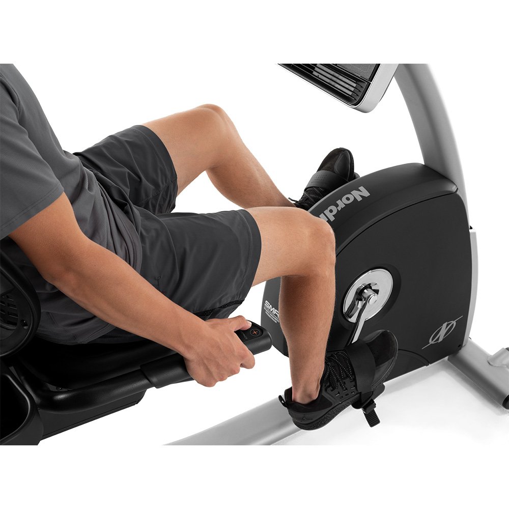 NordicTrack Commercial R35 Recumbent Bike - view number 3