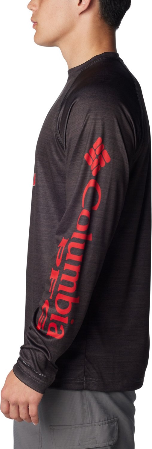 Columbia Sportswear Men's University of Georgia PFG Terminal Tackle Heather Long Sleeve Shirt - view number 3