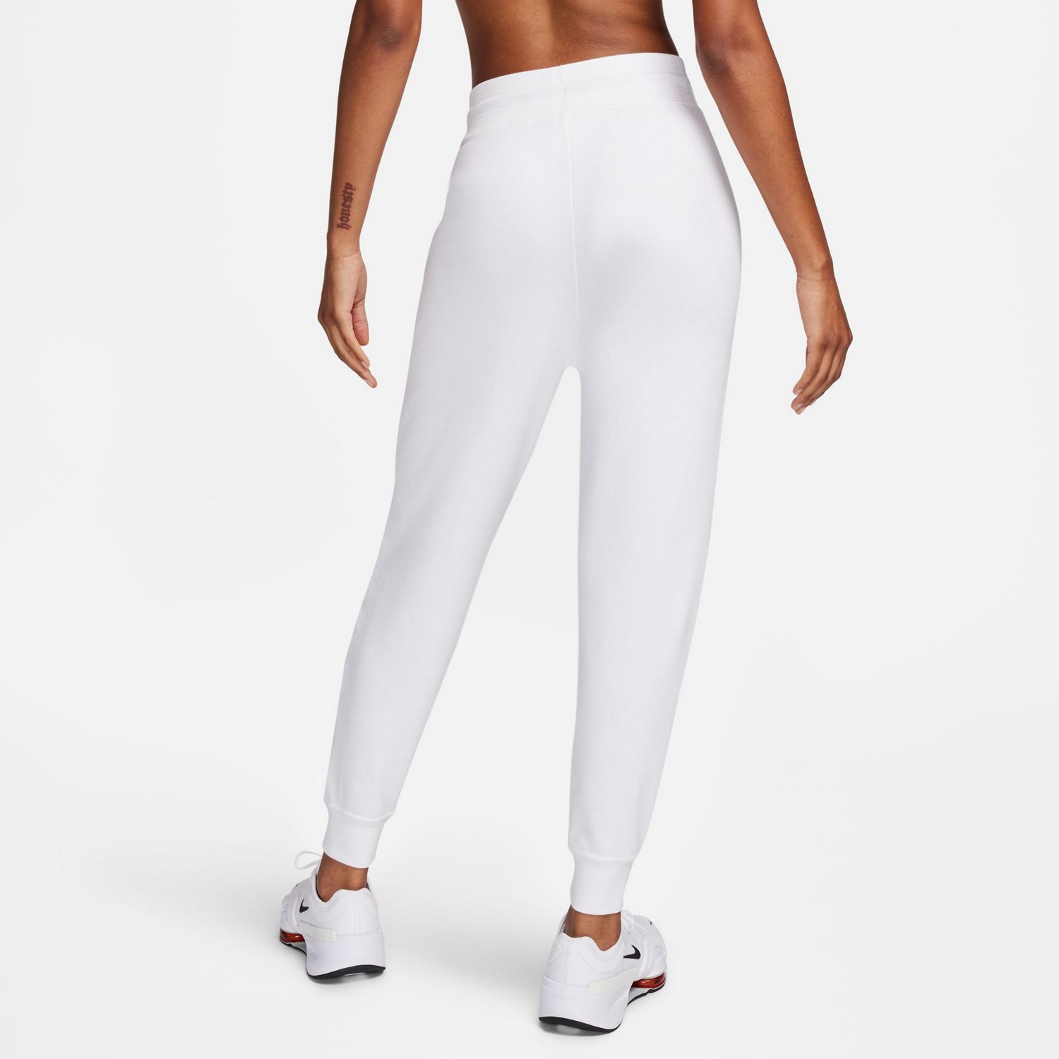 dri fit joggers womens