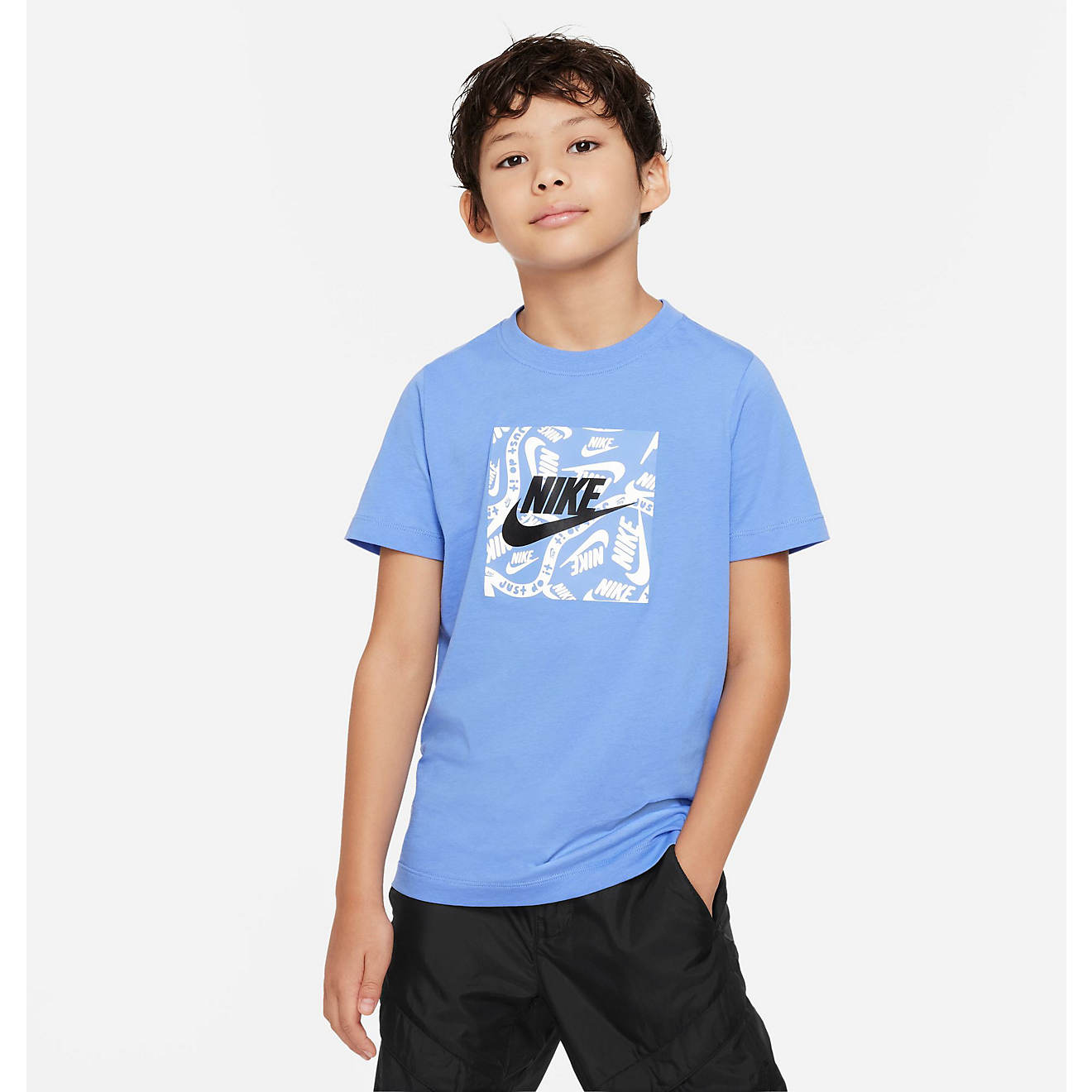 Nike Boys' NSW T-shirt | Academy