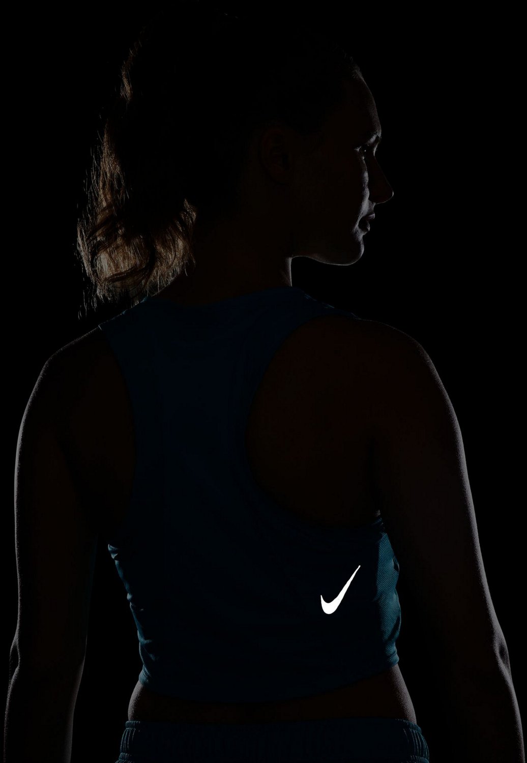 Nike Women's Dri-FIT Race Crop Tank Top - view number 6