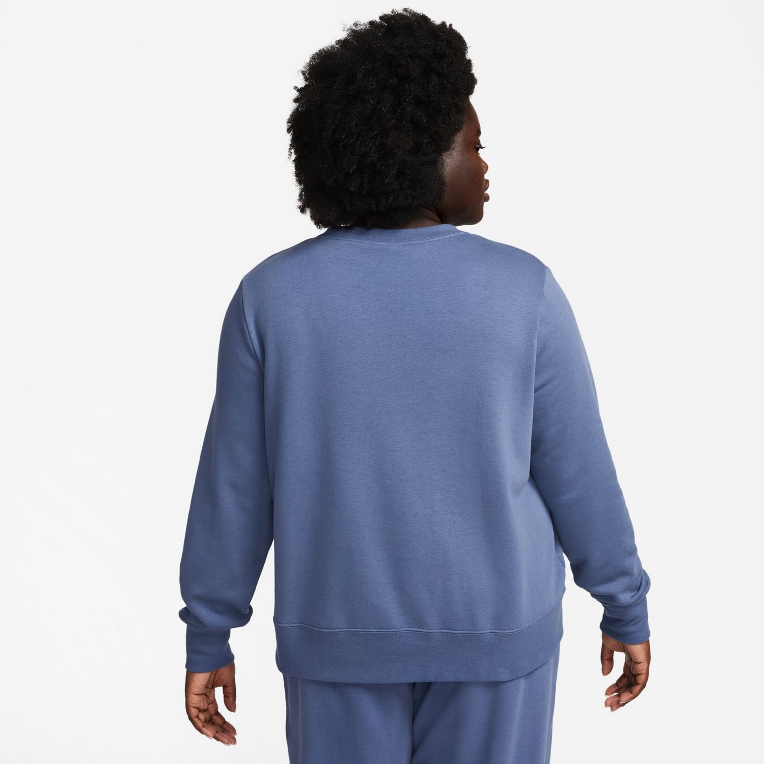 Nike Women's Sportswear Club Fleece Oversized Crew Plus Size Sweatshirt - view number 2