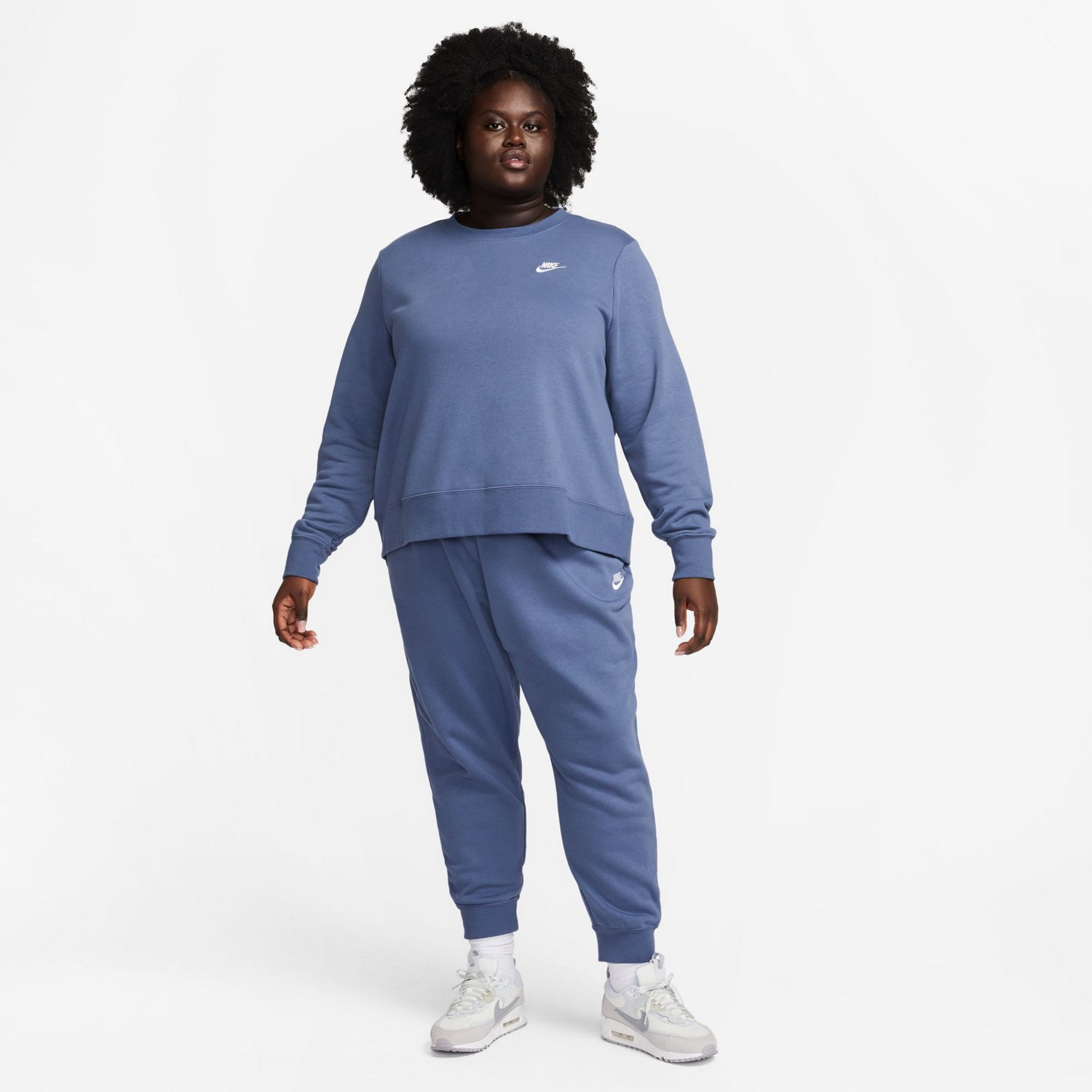 Nike Women's Sportswear Club Fleece Oversized Crew Plus Size Sweatshirt - view number 3