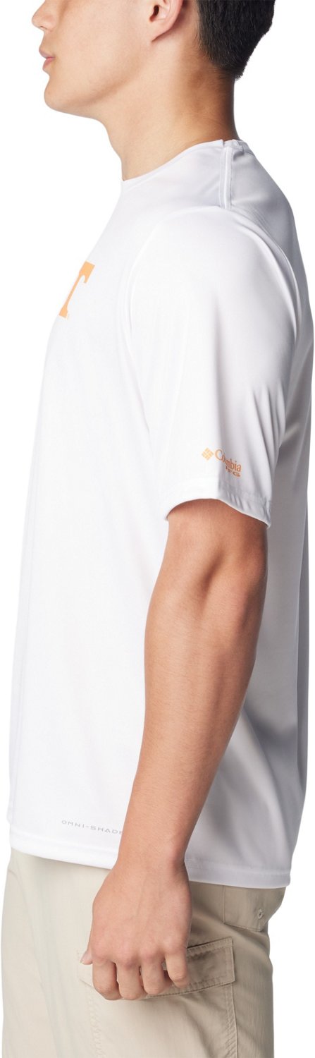 Columbia Sportswear Men's University of Tennessee Flag Terminal Tackle T-shirt - view number 5