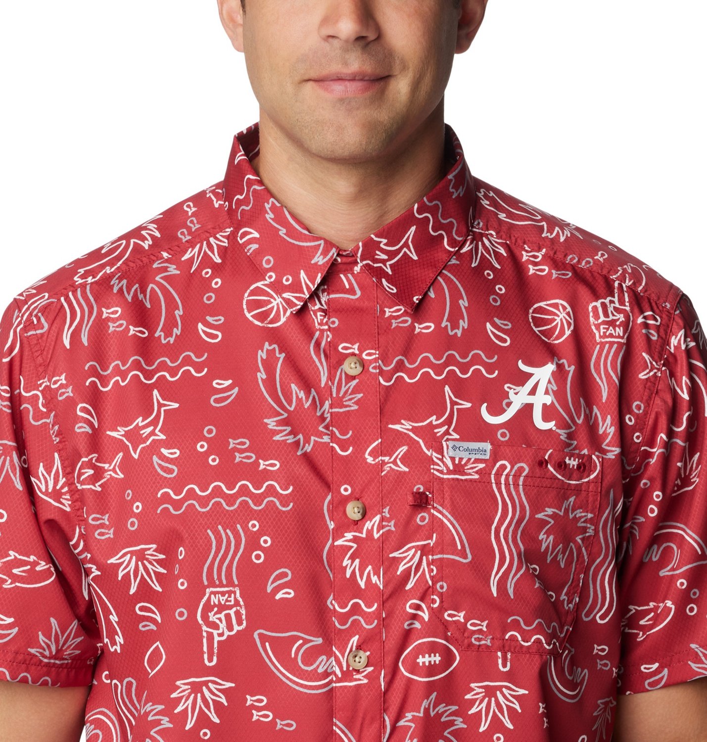 Columbia Sportswear Men's University of Alabama Super Slack Tide Fish Fan Button Down Shirt  - view number 3