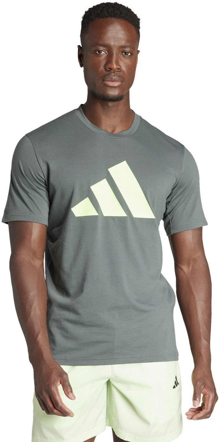 adidas Men's Train Essentials FR Logo Graphic Short Sleeve T-shirt