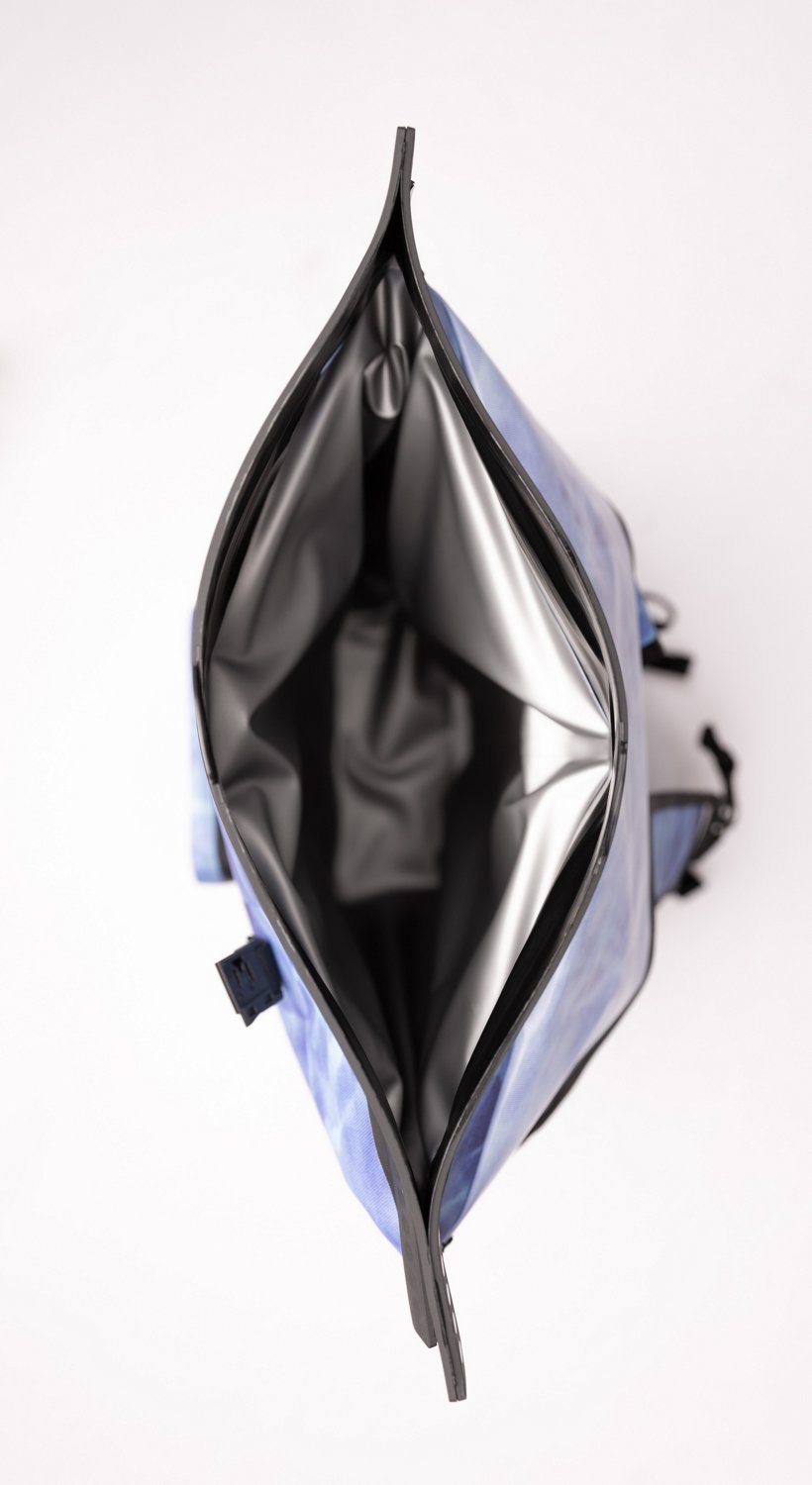 Dry Pocket Auto Sealing Double Lock Backpack Cooler - view number 6