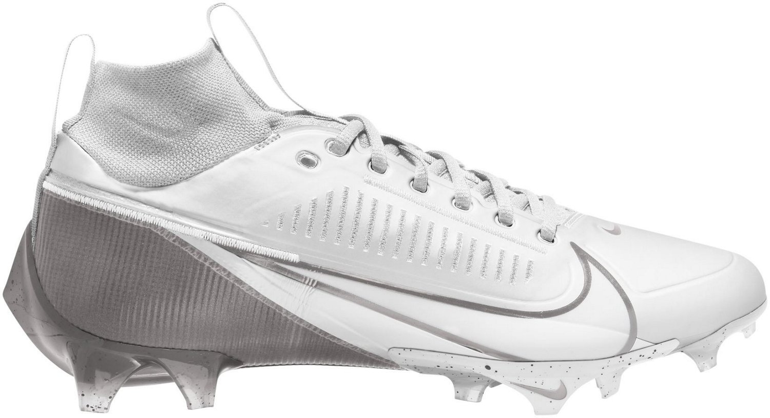 Football cleats academy on sale