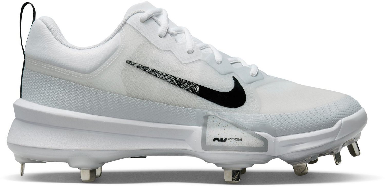 Men's force zoom trout 4 outlet mid metal baseball cleats