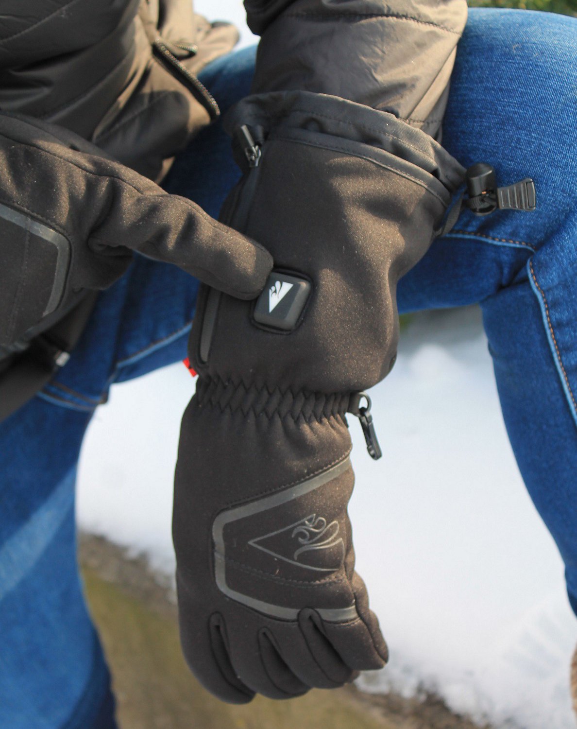 ActionHeat Men's 5V Battery Heated Featherweight Gloves - view number 6