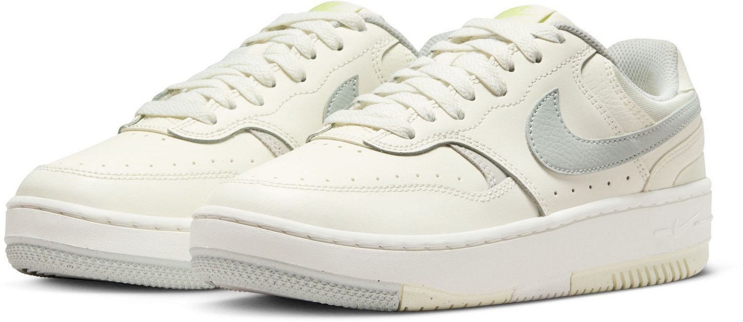 Nike Women's Gamma Force Shoes - view number 3