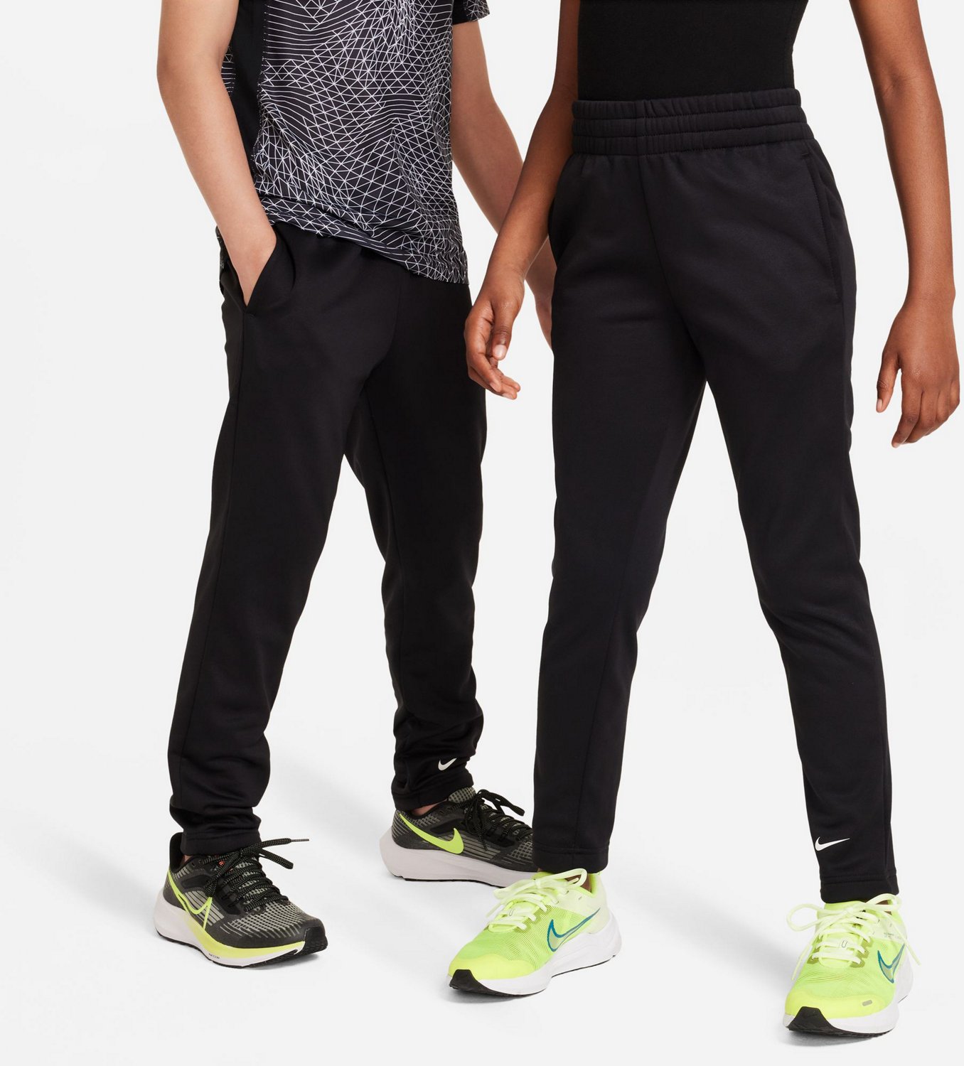 Boys\' Nike Sweatpants & | Match Joggers Price Guaranteed
