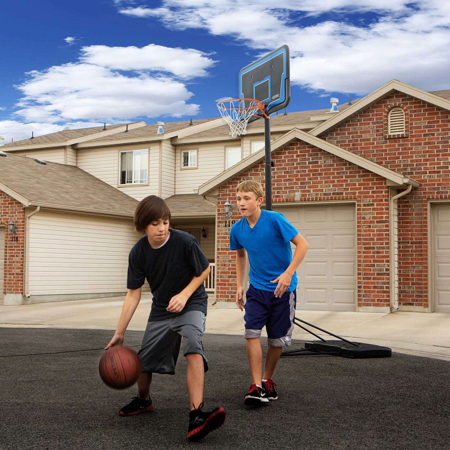Lifetime Streamline 44 in Polyethylene Portable Basketball Hoop                                                                  - view number 6