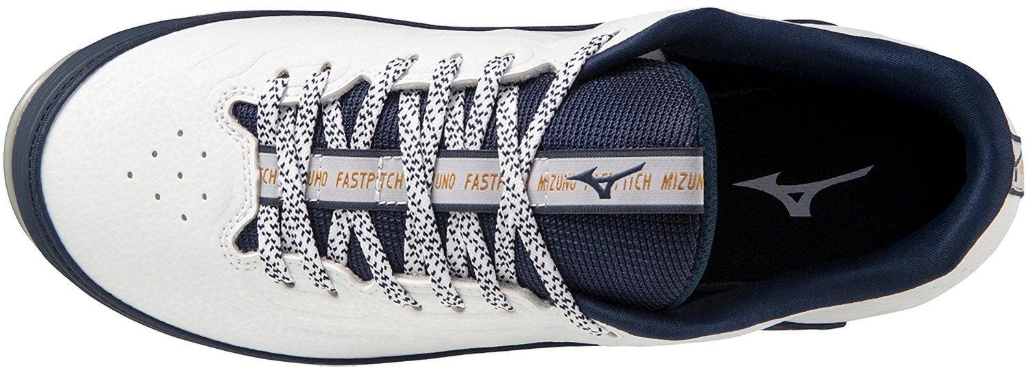 Mizuno Women's 9-Spike Swift 8 Low Metal Softball Cleats - view number 4