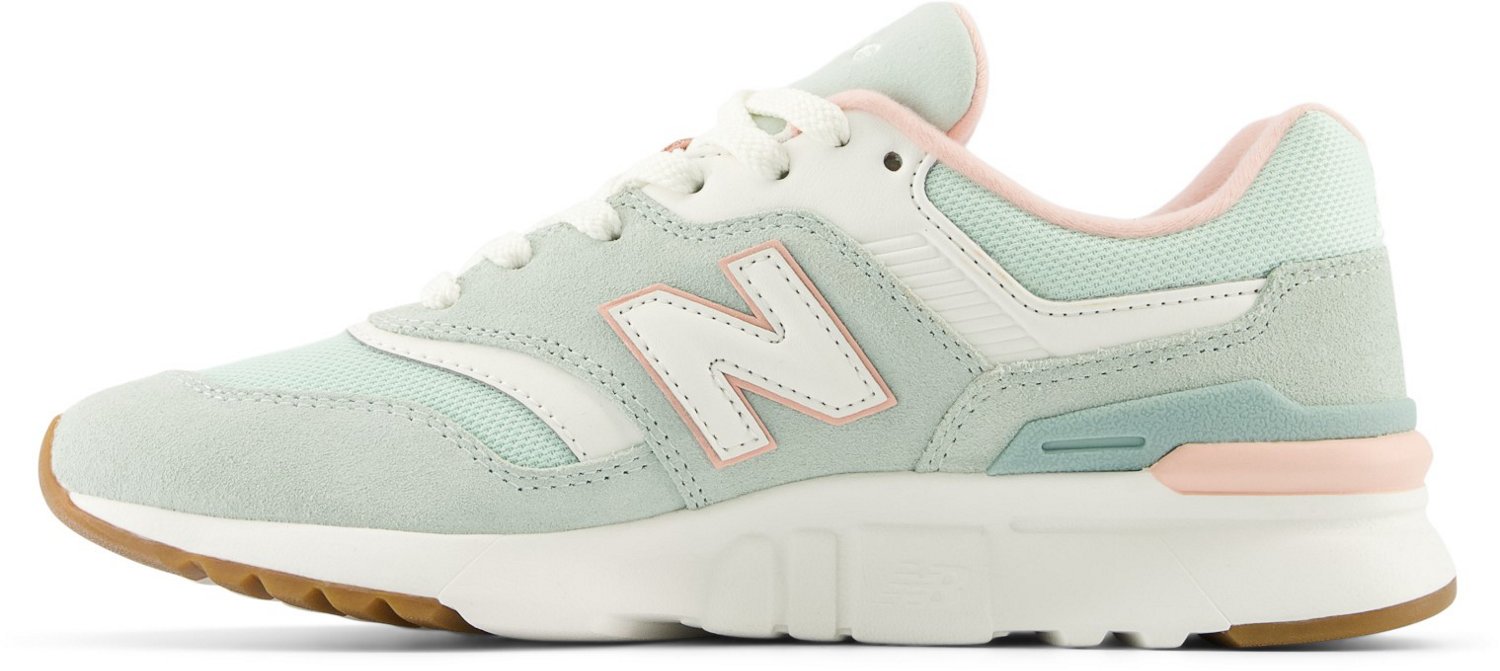 New Balance Women's 997H Shoes - view number 2