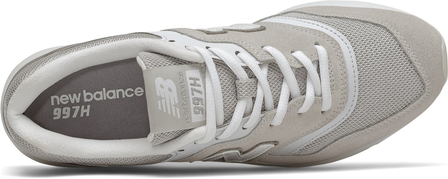 New Balance Women's 997H Shoes - view number 3