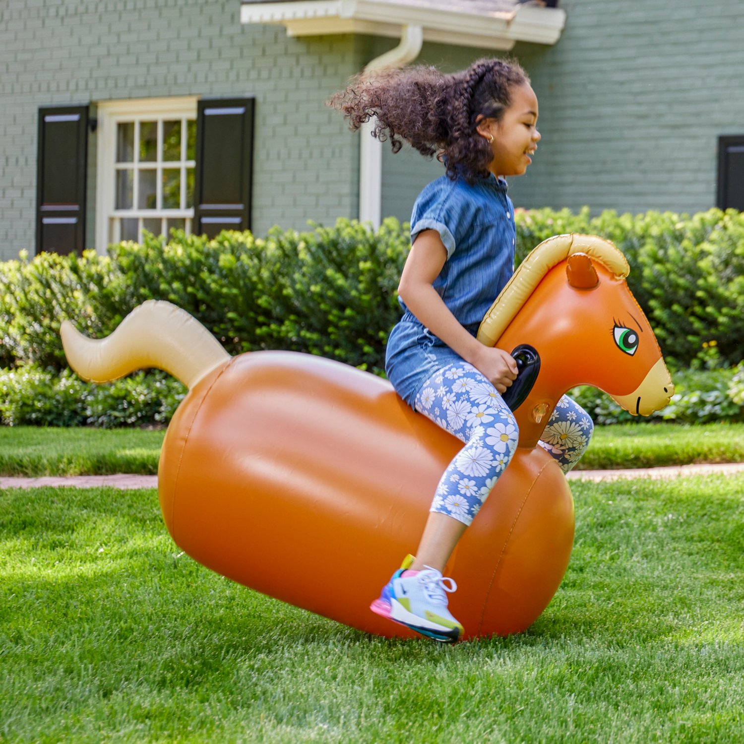 hearthsong Inflatable RideOn Hop 'n Go Horse Academy