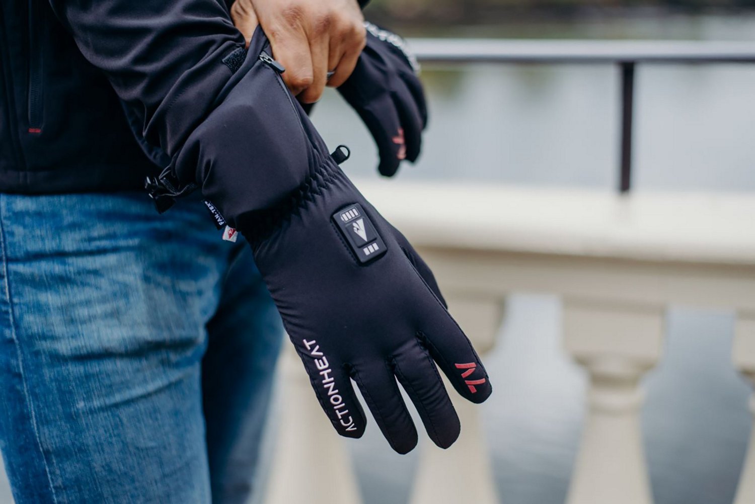 ActionHeat Men's 7V Battery Heated Everyday Gloves - view number 5