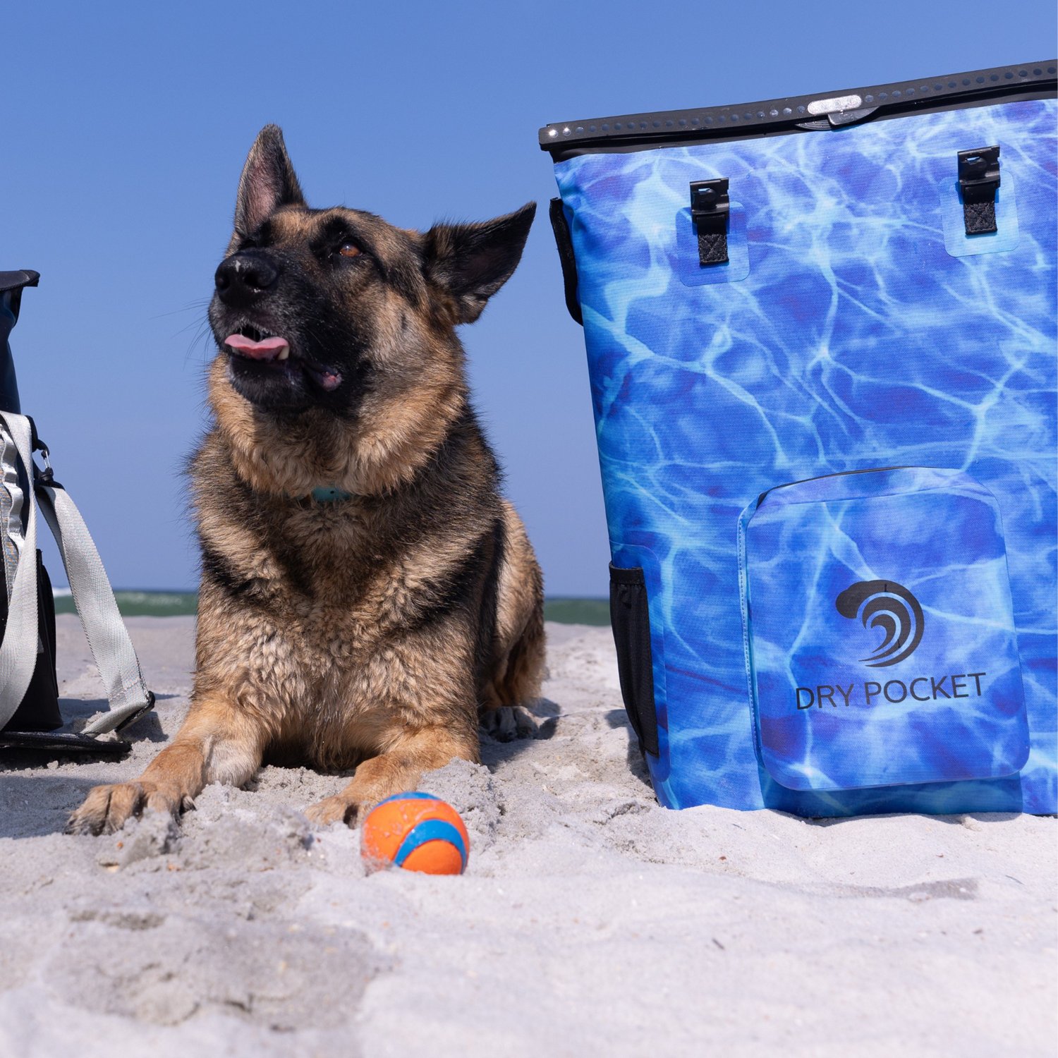 Dry Pocket Auto Sealing Double Lock Backpack Cooler