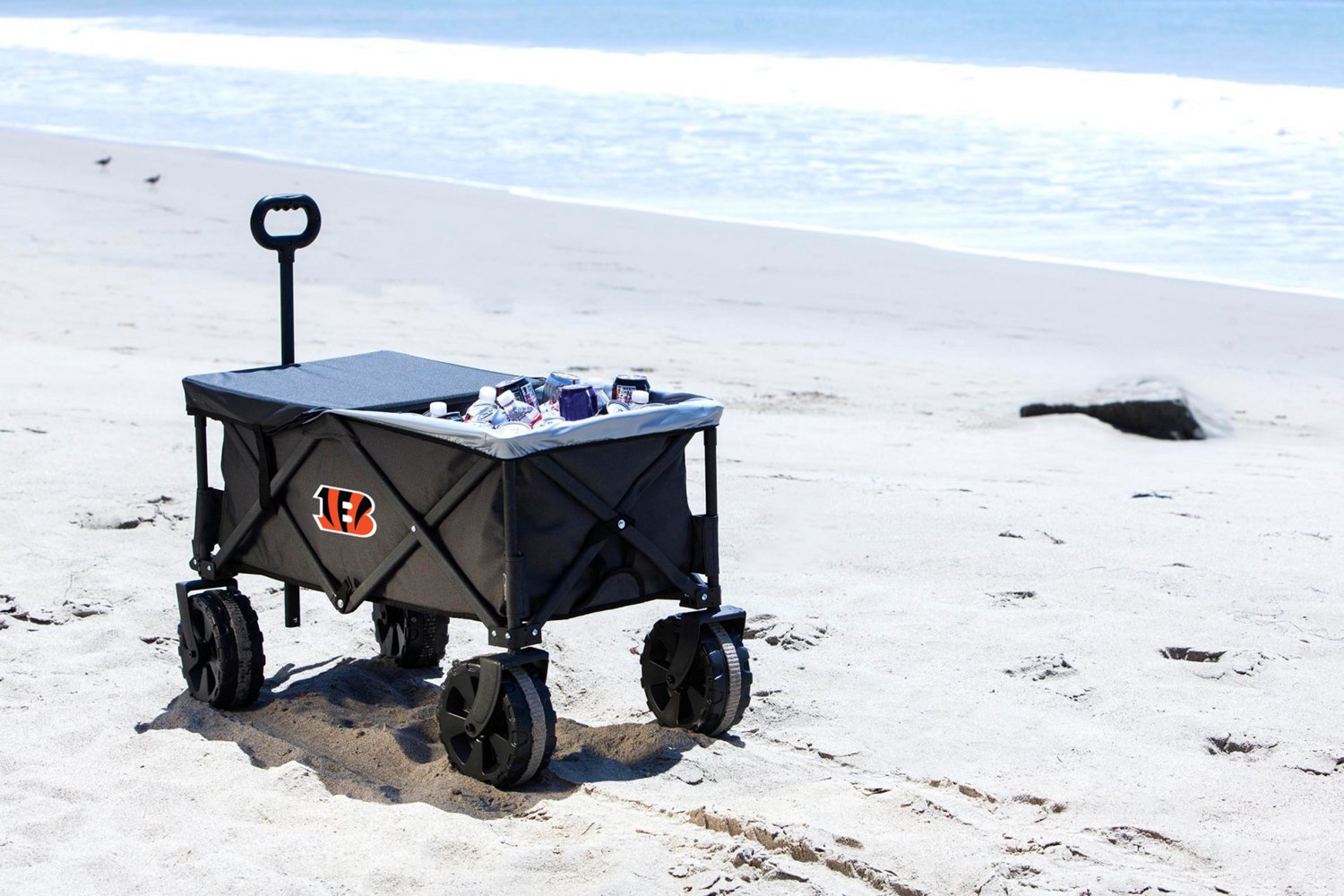 Picnic Time Cincinnati Bengals All-Terrain Utility Wagon - view number 4